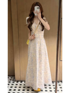LIRENQING | Đầm Hè Hoa Cổ V Elegance Mới 2026