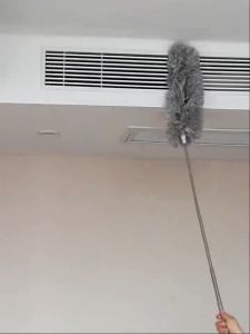 Kemoceng 28 Meter Microfiber: Alat Pembersih Rumah Multifungsi