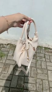 Tas Selempang Slingbag Wanita Kulit Haruka Sabrina