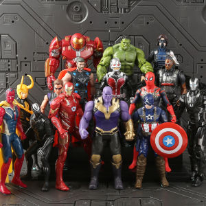 QAT | Marvel Superheroes Action Figure Set