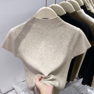 Early Autumn 2025 Womens Knitted Short Sleeve T-Shirt Slim Fit Stand Collar Base Shirt Vintage Commute Style Solid Color