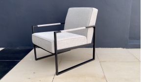 Modern Sofa / 2 Seater Calibra  Sofa - PHL233330