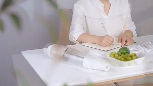 【FREE CO2 】 Portable Sparkling Air Soda Water Maker Machine 1L Carbonated Juice Syrup Plus for Home Office Business Cafe 气泡水机