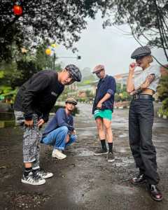 FLATCAP HOOLIGANS WOOL FLANEL / TOPI KLASIK / SENIMAN #localpride