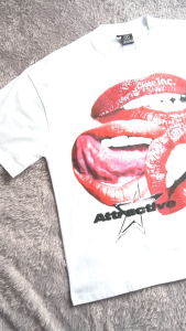 Clote Kaos Boxy Crop Fit Oversized Lips White Bahan Cotton Combed 20s