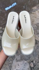 Sandal Karet Wedges Wanita 9cm Jelly Import Kekinian Motif Transparan Selop