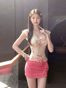 QIANMANZI | Bộ Đồ Nữ Mùa Hè Vòng Cổ V In Hoa 2026