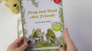 Frog and Toad 4 เล่ม     🐸เรื่องราวมิตรภาพของเพื่อนรัก กบ และ คางคก ในเรื่องราว เหตุการณ์ต่างๆ ที่สนุกสนานน่าสนใจ