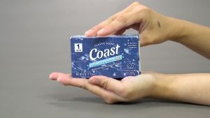 Xà bông cục Coast Classic Scent refreshing deodorant soap 113g vỏ xanh của Mỹ