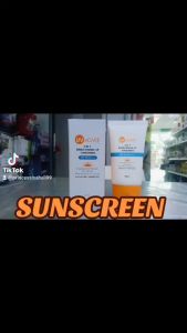 [Non sticky] Uvecare 3in1 Sunscreen 50ml 【SPF50 PA+++】