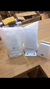 Kẹp Vách Ngăn lᴏại 1 Sịn cho Kính và Mặt bàn Chữ T Chữ L Không Chân