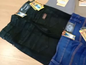 Celana Panjang jeans Anak Laki Laki Celana Panjang Blue Jeans Anak Laki Laki Celana Panjang Anak Laki Laki  Warna Hitam Biru Usia Umur PAUD TK SD SMP  9 10 11  Tahun-TUBSCLOTHING1920030422