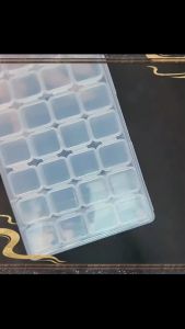 28 Grids Sealed Plastic Storage Box Portable Removable Case Nail Art Accessories Diamond Jewelry Organizer