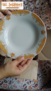 piring makan mahkota keramik gold tebal diameter 18  isi 12 pcs