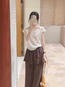 Bộ Áo Thun Tay Ngắn Độc Đáo và Quần Rộng Thoải Mái