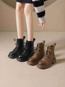 Josiny | British Style Insulated Thick Soled Boots Boots