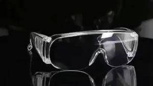KACAMATA SAFETY APD LAB MEDIS TUKANG PERTUKANGAN TEKNISI PROYEK GOOGLE PELINDUNG PENGAMAN MATA PASCA OPERASI MATA KATARAK ANTI RADIASI DROPLET VIRUS KIMIA DEBU GERINDA GURINDA EMBUN KABUT FOGGING FOG GLASSES BENING TRANSPARANT CLEAR ORIGINAL
