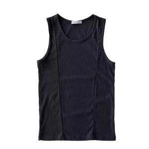 อินเทรนด์ แขนกุด ขนาดใหญ่ เสื้อกั๊ก การแสดงกล้ามเนื้อชั้นฐานการฝึกออกกําลังกายของผู้ชาย ฤดูร้อน ชุดกีฬาคอกลม Sweatback ลำลอง สไตล์อเมริกัน