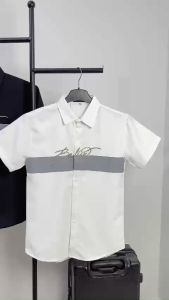 ÁO SƠ MI NAM NỮ TAY NGẮN PHỐI VIỀN NGANG THÊU CHỮ BELIVE