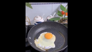 ไม่ติดกระทะ 24CM กระทะที่ ทะกระทะ กระทะทำอาห ที่ทำจากกระทะ กระทะเคลือบหินอ่อน พร้อมฝาคร ทอดง่าย เกรดพรีเมี่ยม