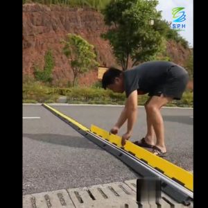 【Local Delivery】1M Cable Ramp / Protector 2 Channels (Yellow/Black) 100x25x3.3cm Yellow Black Rubber Cable Protector 2 Humps Speed Bump Speed Hump Wire Floor Cord Cover Heavy Rubber Modular Humps Speed Bump Hump Cable Protector Wide Buffer Slope Cushion