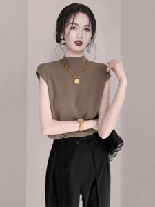 Semi-High Round Neck Knitted Tank Sleeve T-Shirt