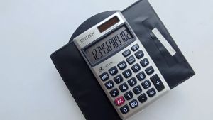 Kalkulator Kecil Minimalis Display 12 Digit 120 Step Auto Replay Double Power Ukuran 12 x 75cm CT 328