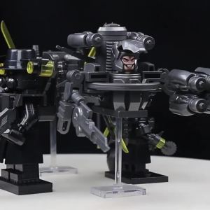 Gang Astronaut Soldier Hugo Commander Mini Figures Building Block Toy