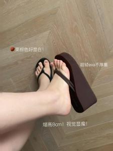 Womens Summer Outdoor Thick Heel Platform Sandals Anti-Slip Deodorant EVA Material Slip-On Slippers High Heel (6-8cm)