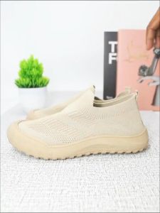 RUIMO Sepatu Sneakers Slip On Pria Terbaru Karet Elastis Bahan Premium Import