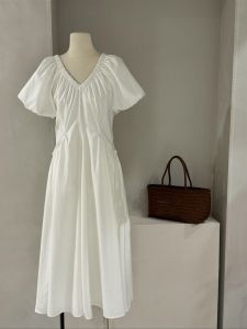 Elegant White French V-neck Pleated Dress Womens Simple Yet Stylish Upper Body Suitable for Everyone High Waist Commute Style