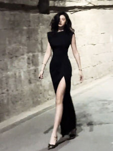 SHANGSHA | Elegant and Stylish High Society Black Slit Dress