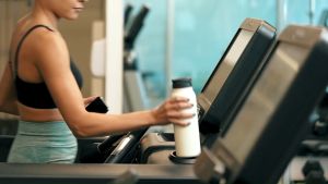 Ringo Stainless Steel Water Bottle with Magnetic Compatible Lid as Phone Holder Bottle 24oz 700 ml BPA Free