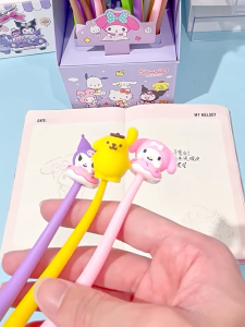 Pen Dakwat Kuromi Comel✨ 1PCS Cute Cartoon Shaker Gel Ball Pen Smooth Writing Student School Stationery Gift