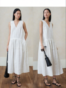 epoque de rueen | Relaxed Style Summer V-Neck Long Dress Textured Pleated Hem
