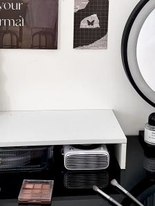 Pemegang Pen Multifunctional Plastic Pen Holder Desk Organizer Kosmetik Kotak Penyimpanan Meja dengan Laci Pengaturcaraan Pen Penarik Putar Kapasiti Besar