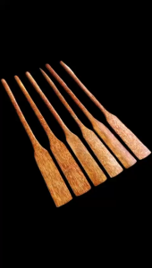 Zeaus Spatula Sodet Sutil Kayu Glugu Batang Kelapa Tua Panjang 80 Cm Pengaduk Dodol Wajik Bubur