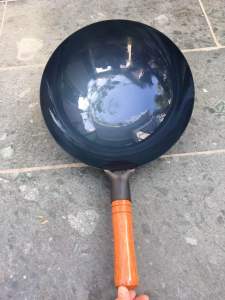 Chảo Thép Cacbon Tôi Nhiệt Sẵn - Chảo Thép chống dính cao cấp-chuyên dùng nhà hàng - chảo rang cơm xào mì - chảo đáy tròn loại dày