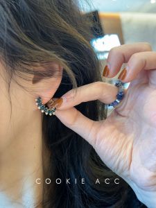 ต่างหูคริสตัลสีน้ำเงินสไตล์วินเทจแบบกลมหรูหราสำหรับผู้หญิง จี้ห่วงหูเงินแบบเข็ม ต่างหูแบบมีรูปแบบอื่นๆ