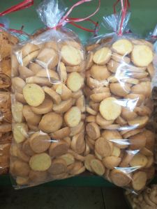 1KG BAGELEN GOSYEN ROTI KERING MANIS