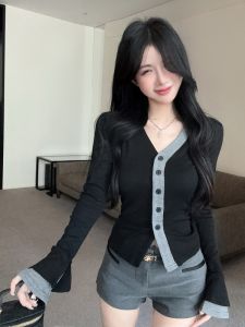 GUZILIAN | Slim Fit V-Neck Long Sleeve T-Shirt Womens Autumn Winter New Style Base Layer Shirt Inner Wear Top Color Block Design Commute Style