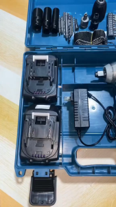 Makita ประแจไฟฟ้าไร้สาย 35.9V มอเตอร์ Brushless ความเร็วสูง 6200RPM แถมแบตเตอรี่ 2 ก้อน พร้อมบล็อก Makita ไร้สาย ครบชุดเกรดช่าง