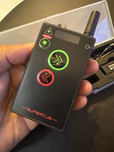 SuperCue Mini - Perfect Cue/PPT Clicker | Smart Powerpoint Slide Changer | Laser Presenter