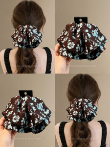 rosci | Retro Floral Skirt Design Elegant Half-Up Hair Clip