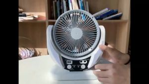 พัดลมโซล่าเซลล์ 6 นิ้ว แผงโซล่าเซลล์+หลอดไฟLED 2 หลอดฟรี! มอเตอร์เยอรมัน 3ระดับความเร็ว ชาร์จUSB ใช้ได้48ชม สำหรับแคมป์ปิ้ง-ตกปลา-หอพัก solar fan