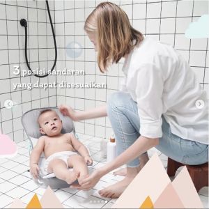 COD Kursi Mandi Sugar Baby Deluxe Baby Bather Perlengkapan Mandi Bayi Memandikan bayi menggunakan baby bather sangat membantu karena lebih Aman Stabil dan Nyaman untuk si kecil dan orang tua