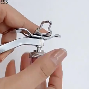 Sealing Strip Assembly Tool 4 In 1 Heat-Resistant Design For Tropical Auto Glass Repair