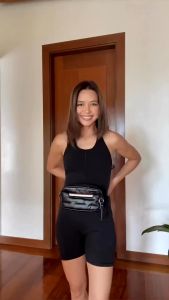 Hedgren กระเป๋าสะพาย กระเป๋าสะพายข้าง กระเป๋าพาดไหล่ กระเป๋าพาดตัว เคลือบกันน้ำ รุ่น Snug 2 In 1 Crossover - 2 Year Warranty ( HCOCN01 )