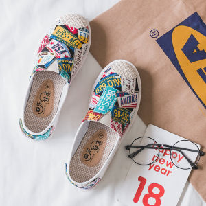 รองเท้าผ้าใบลําลองแบนสําหรับผู้หญิงฤดูใบไม้ผลิฤดูใบไม้ร่วงสไตล์ Street รองเท้าขี้เกียจอเนกประสงค์เหมาะสําหรับนักเรียนเวอร์ชั่นเกาหลี