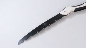 Gergaji Kayu Lipat Portable Wood Pruning Hand Saw High Hardness | Gergaji tanaman dahan ranting pohon taman kebun serbaguna | Gergaji lipat outdoor survival survei lapang hutan camping mendaki gunung multifungsi | Knifezer - LA146